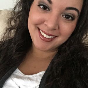 Meet your Posher, Meredith